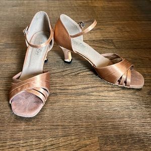 Very Fine Ballroom Heels